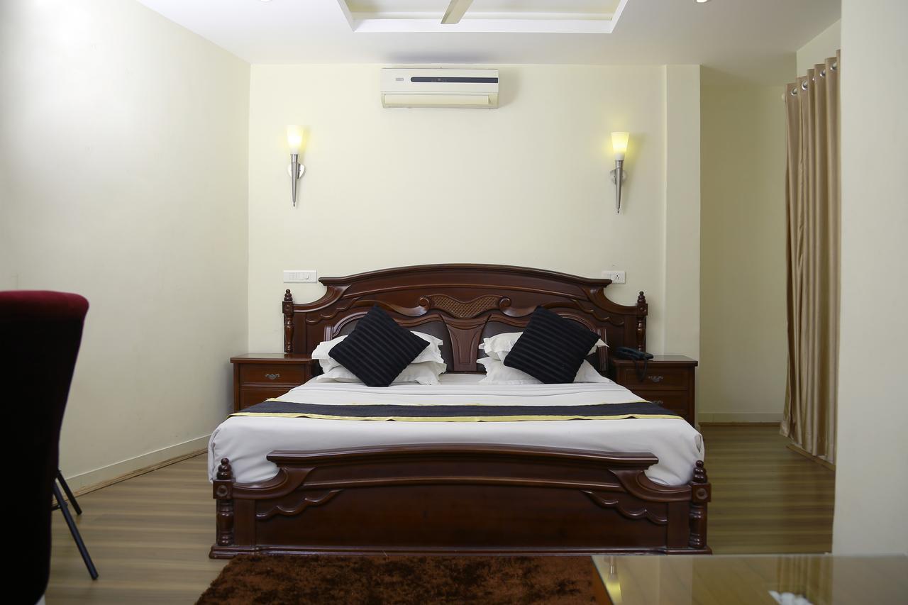 Green Park Residency Kannur Extérieur photo